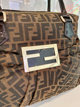 Load image into Gallery viewer, Tobacco Zucca Print Canvas Mia Large Tote Bag
