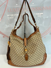 Load image into Gallery viewer, Diamante Large New Jackie Bag
