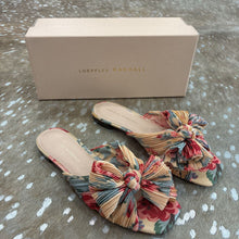 Load image into Gallery viewer, Daphne Pleated Knot Flat Sandals
