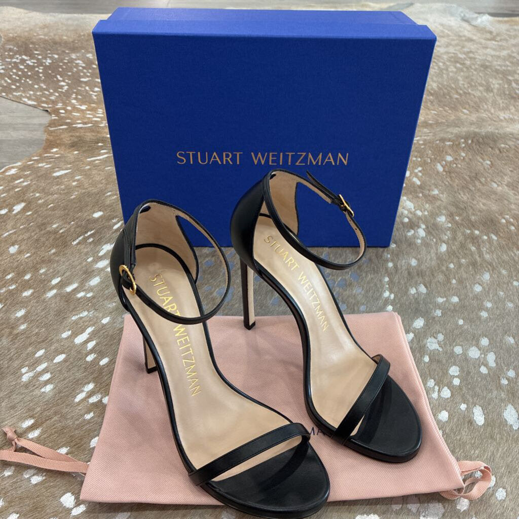 NIB Nudist Heel