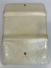 Load image into Gallery viewer, Monogram Vernis Porte-Tresor International Wallet
