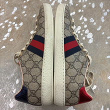 Load image into Gallery viewer, ACE Supreme Sneaker With Web
