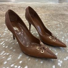 Load image into Gallery viewer, Leather Cross Stitch Studded Heels
