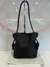 Load image into Gallery viewer, Mini Flamenco Knot Clutch Bag
