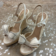 Load image into Gallery viewer, Leather Bow Accent Espadrilles
