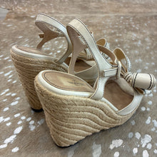 Load image into Gallery viewer, Leather Bow Accent Espadrilles
