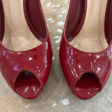 Load image into Gallery viewer, Patent Leather Peep Toe Pumps
