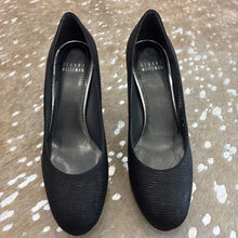 Load image into Gallery viewer, NIB Goosebumps Nappa Pumps
