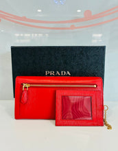 Load image into Gallery viewer, Vitello Move Continental Flap Wallet
