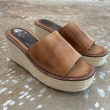 Load image into Gallery viewer, Miami Platform Espadrilles
