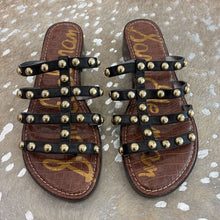 Load image into Gallery viewer, Juniper Leather Studded Sandals
