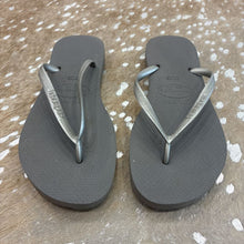 Load image into Gallery viewer, Flip Flop
