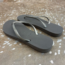 Load image into Gallery viewer, Flip Flop
