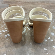 Load image into Gallery viewer, Dara Block Heel

