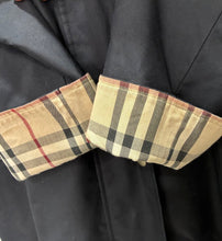 Load image into Gallery viewer, Raincoat Trench
