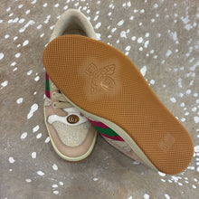 Load image into Gallery viewer, NWOT Screener Cloth Trainers
