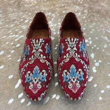 Load image into Gallery viewer, Brocade Flats
