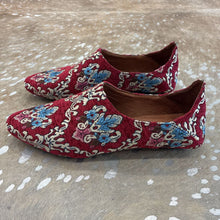 Load image into Gallery viewer, Brocade Flats
