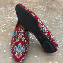 Load image into Gallery viewer, Brocade Flats
