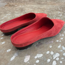 Load image into Gallery viewer, Suede Square Toe
