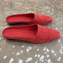 Load image into Gallery viewer, Suede Square Toe
