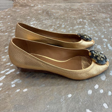 Load image into Gallery viewer, Tumbled Wedge Tortoise Shell Peep Toe
