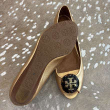 Load image into Gallery viewer, Tumbled Wedge Tortoise Shell Peep Toe

