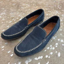 Load image into Gallery viewer, Suede Loafers

