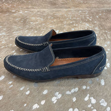 Load image into Gallery viewer, Suede Loafers
