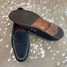 Load image into Gallery viewer, Suede Loafers
