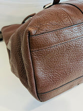 Load image into Gallery viewer, Antique Leather Buckle Tote
