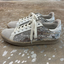 Load image into Gallery viewer, Barthy Sequin Sneakers
