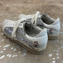 Load image into Gallery viewer, Barthy Sequin Sneakers
