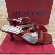 Load image into Gallery viewer, NIB Patent Leather Sandals
