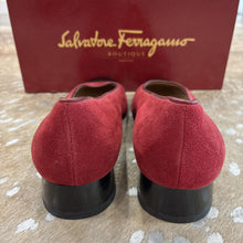 Load image into Gallery viewer, Suede Cap Toe Pumps
