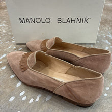 Load image into Gallery viewer, Suede Kiltie Venetian Flats
