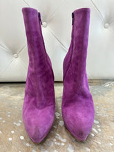 Load image into Gallery viewer, Veau Velours So Kate Booty 100 Ankle Boots
