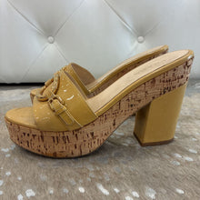 Load image into Gallery viewer, Patent Leather Buckle Detail Cork Platform Slides
