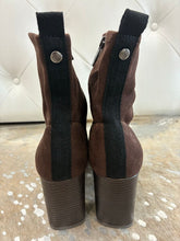 Load image into Gallery viewer, Cattie Block Heel Bootie
