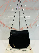 Load image into Gallery viewer, Vintage Leather Saddle Shoulder Bag
