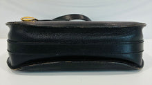 Load image into Gallery viewer, Vintage Leather Saddle Shoulder Bag
