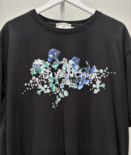 Load image into Gallery viewer, Floral Paris Print T Shirt
