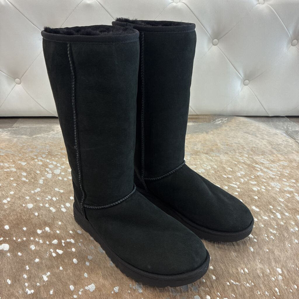 Classic Tall II Boots