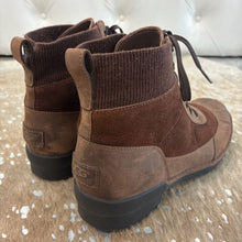Load image into Gallery viewer, Cayli Waterproof Coconut Shell Boots
