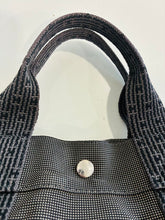Load image into Gallery viewer, Herline MM Tote
