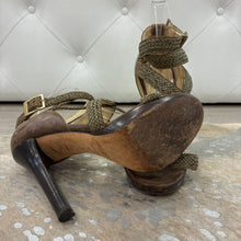 Load image into Gallery viewer, Raffia Strap Leather High Heels

