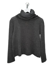 Load image into Gallery viewer, Vintage Wool Turtleneck Top
