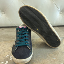 Load image into Gallery viewer, Superstar Sneakers
