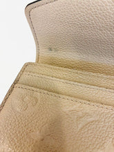 Load image into Gallery viewer, Sarah Empreinte NM Wallet
