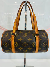 Load image into Gallery viewer, Monogram Papillon 19 (With Strap)
